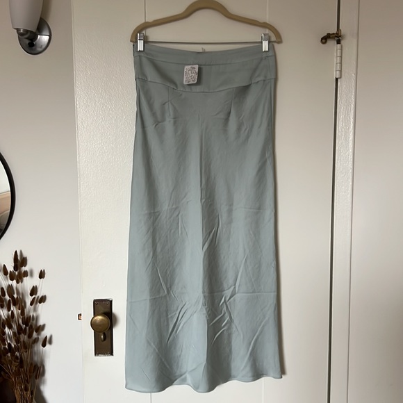 Free People satin skirt - Picture 2 of 5